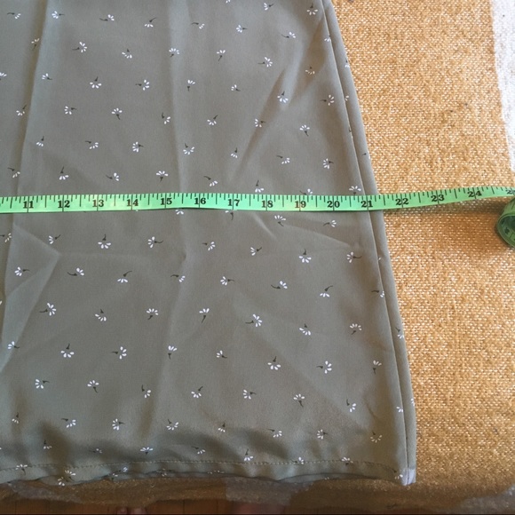 Cute Vintage dress - Picture 8 of 13